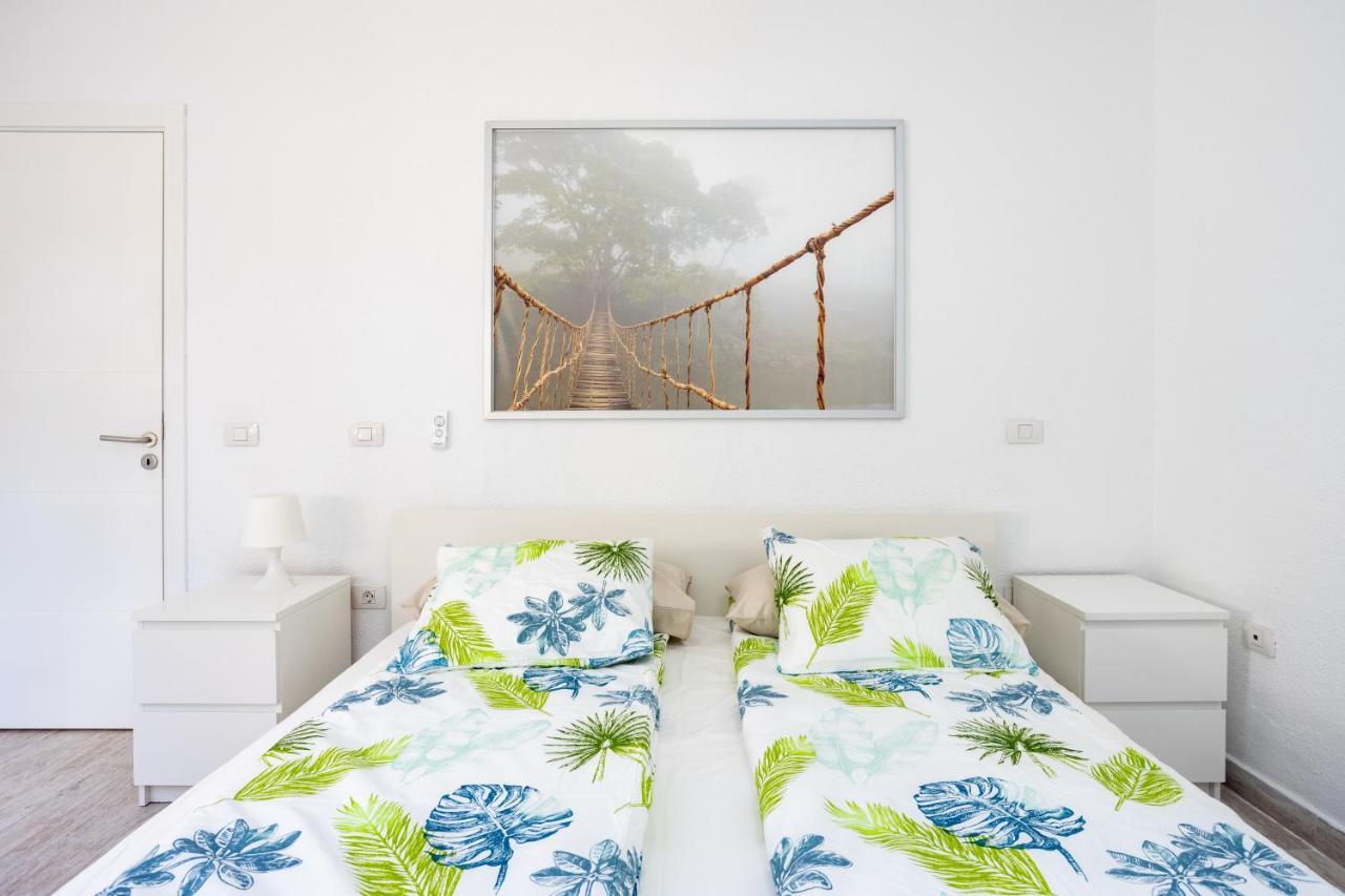 Gigantes Oasis Deluxe By Sunkeyrents Apartment Santiago Del Teide Luaran gambar